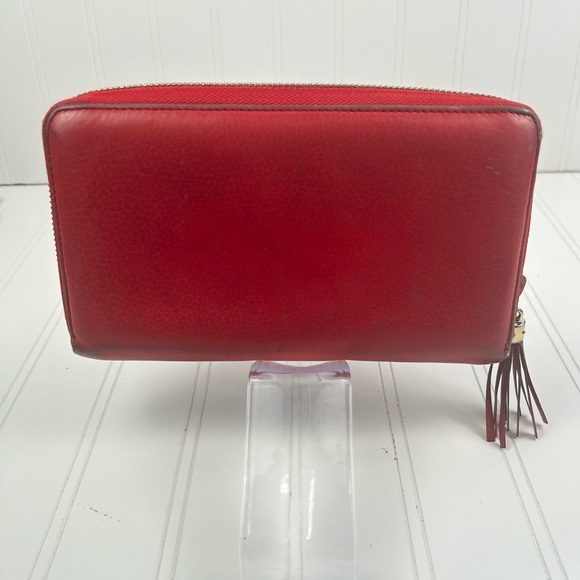 Gucci GG Pink Leather Zippy Wallet - Picture 4 of 13